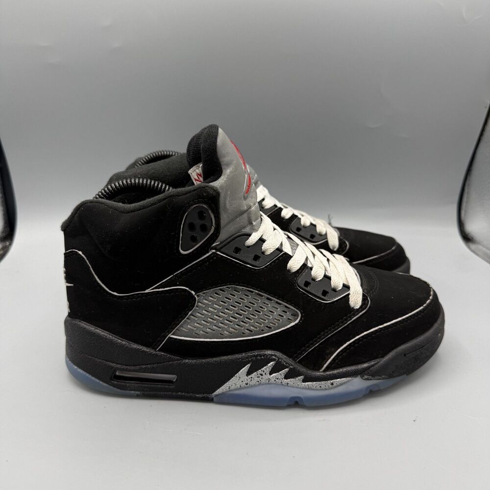 Air Jordan Retro 5 Reimagined Black Metallic Sneakers HF3975-001 Size 5.5